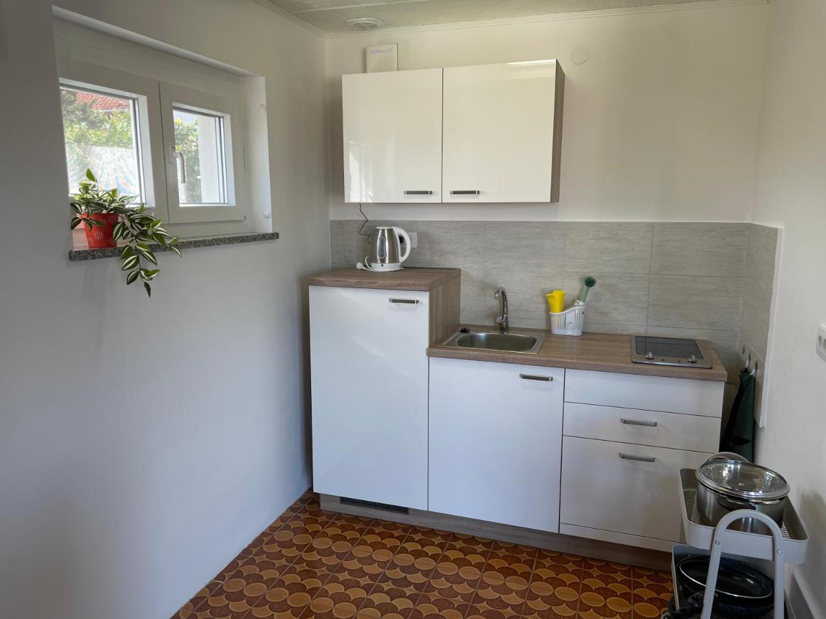 Apartment Tulip เปรมันตูรา ภายนอก รูปภาพ